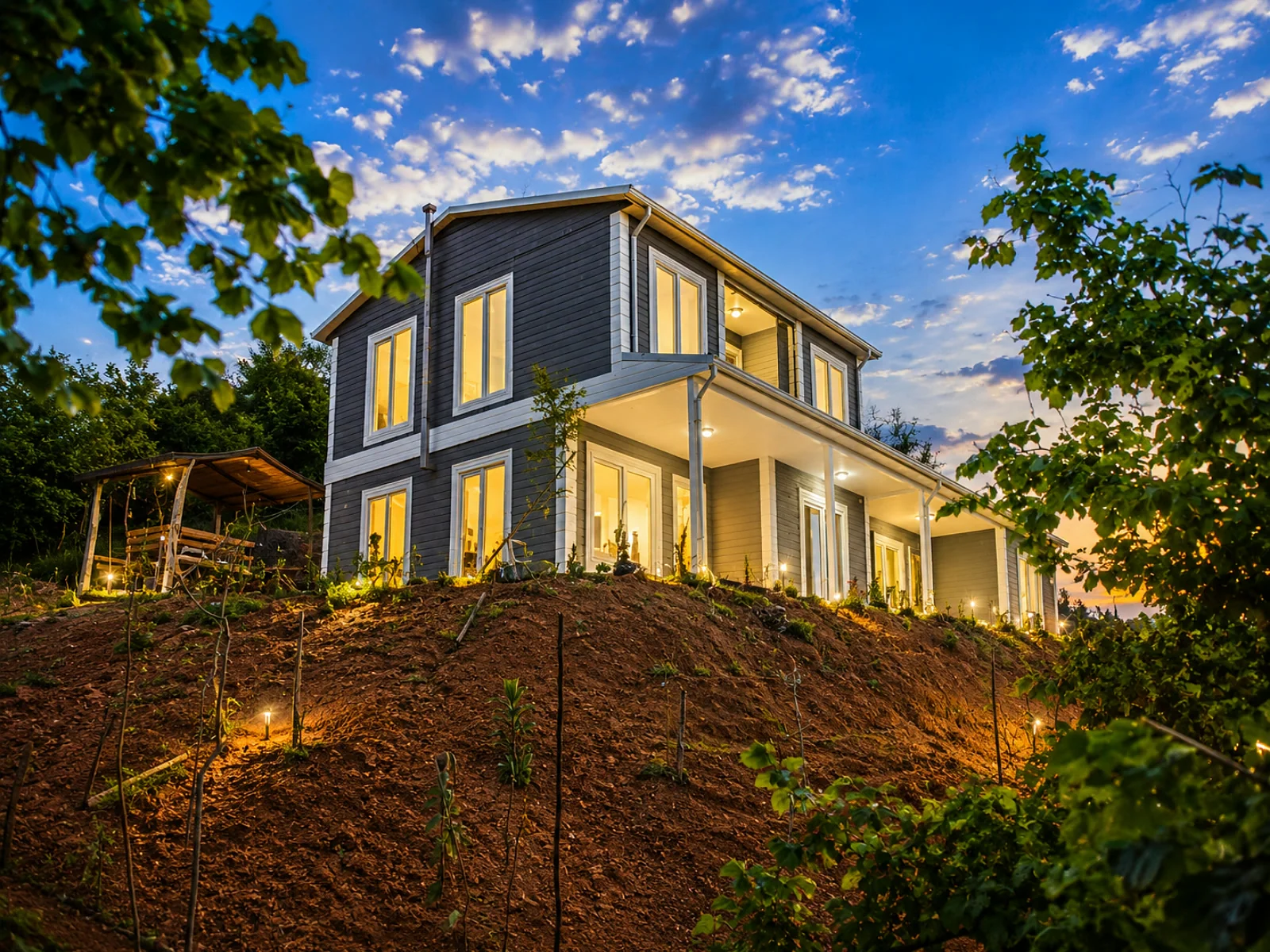 Çift katlı 4+1, 129 m² prefabrik villa dış cephe görünümü